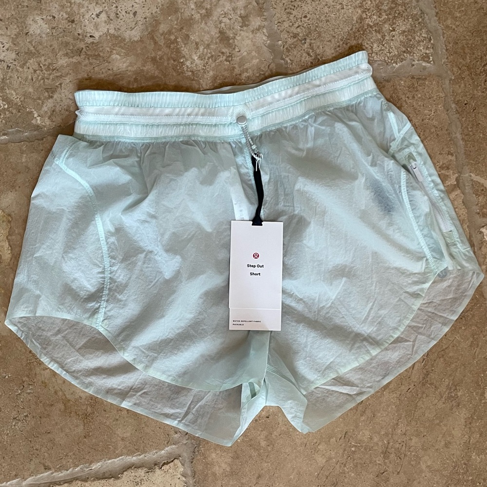 Lululemon Step Out Short